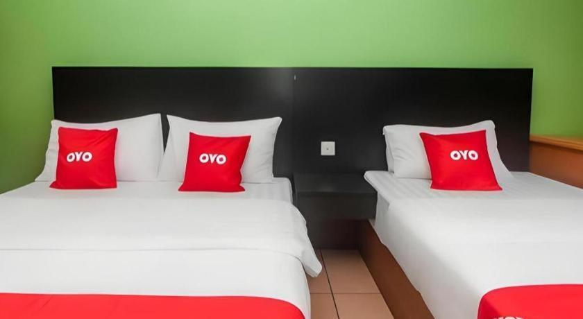 River Park Hotel Сибу Экстерьер фото
